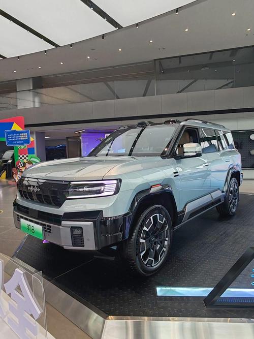 广州9比亚迪方程豹硬派越野的爆款，英菲尼迪35周年与你共成长